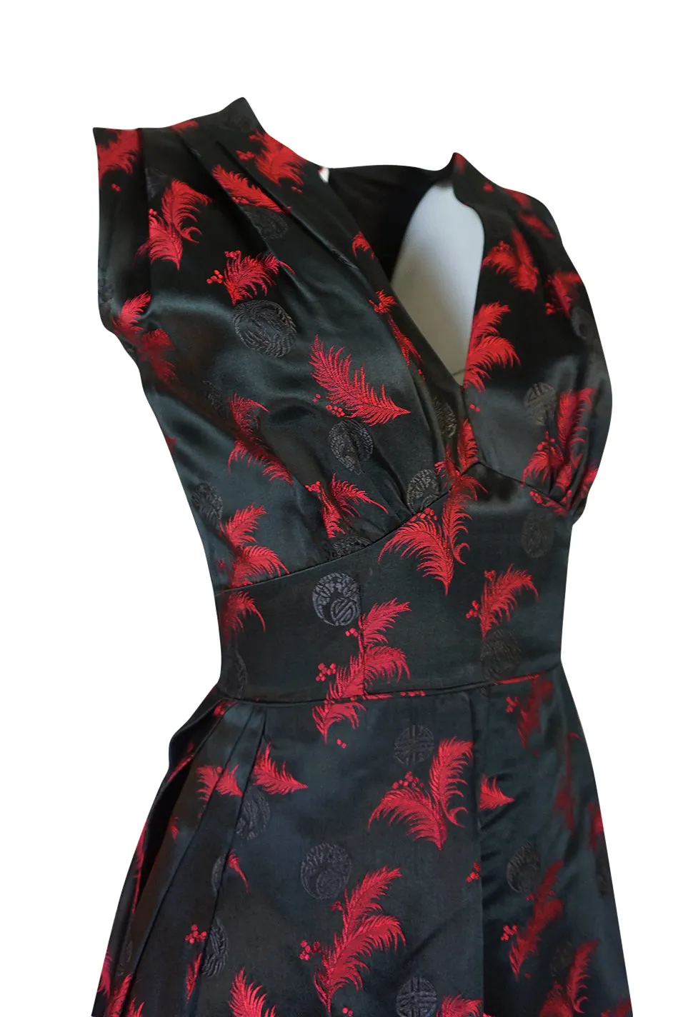 1950s Unlabelled Red & Black Aisian Silk 'Feather' Dress