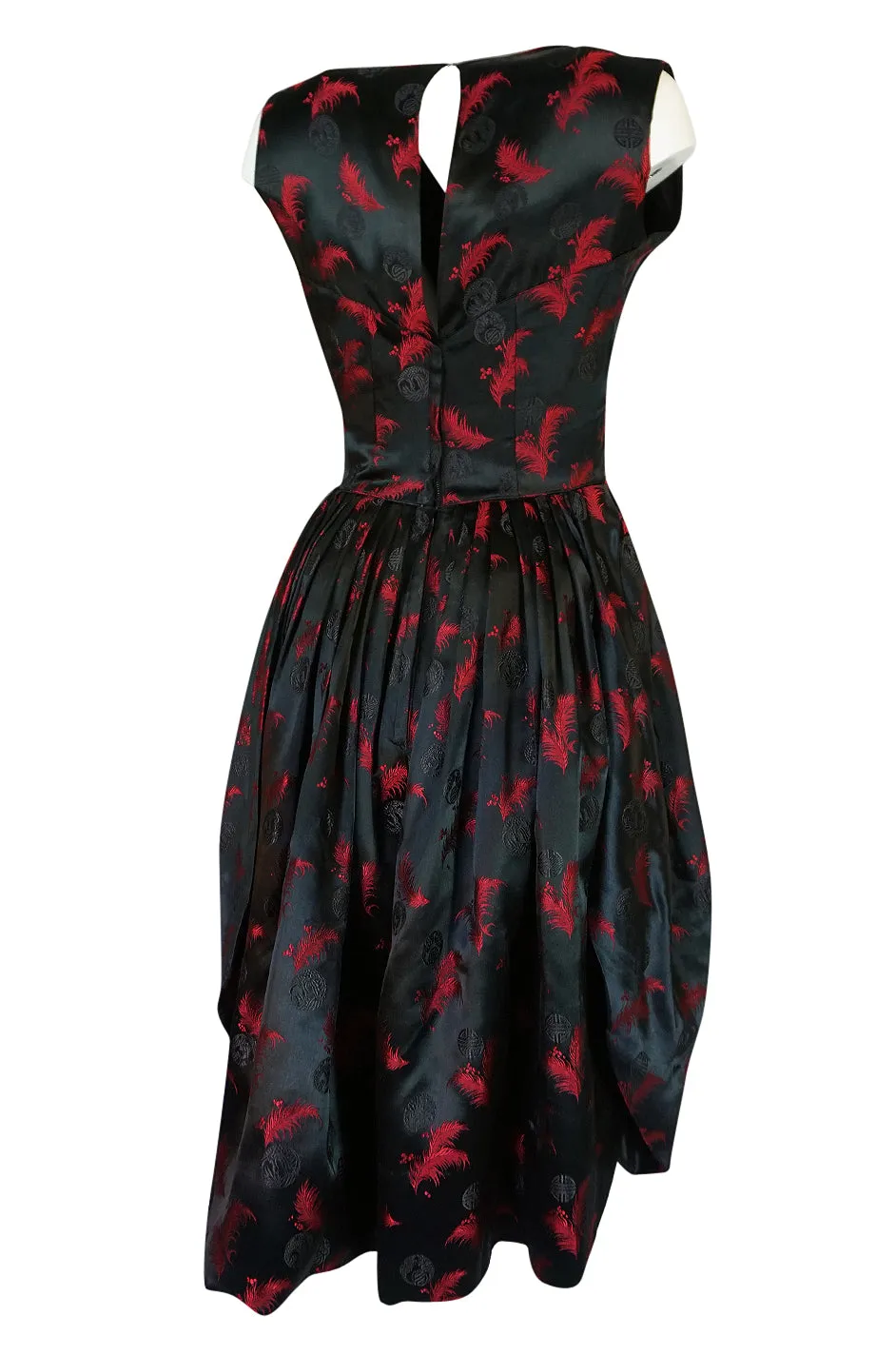 1950s Unlabelled Red & Black Aisian Silk 'Feather' Dress
