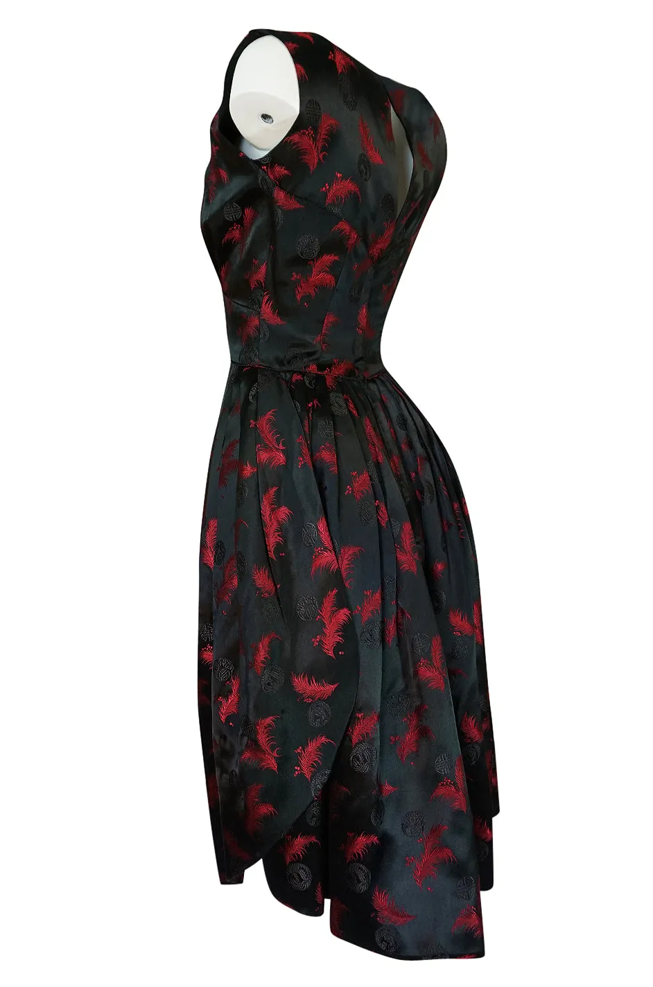 1950s Unlabelled Red & Black Aisian Silk 'Feather' Dress