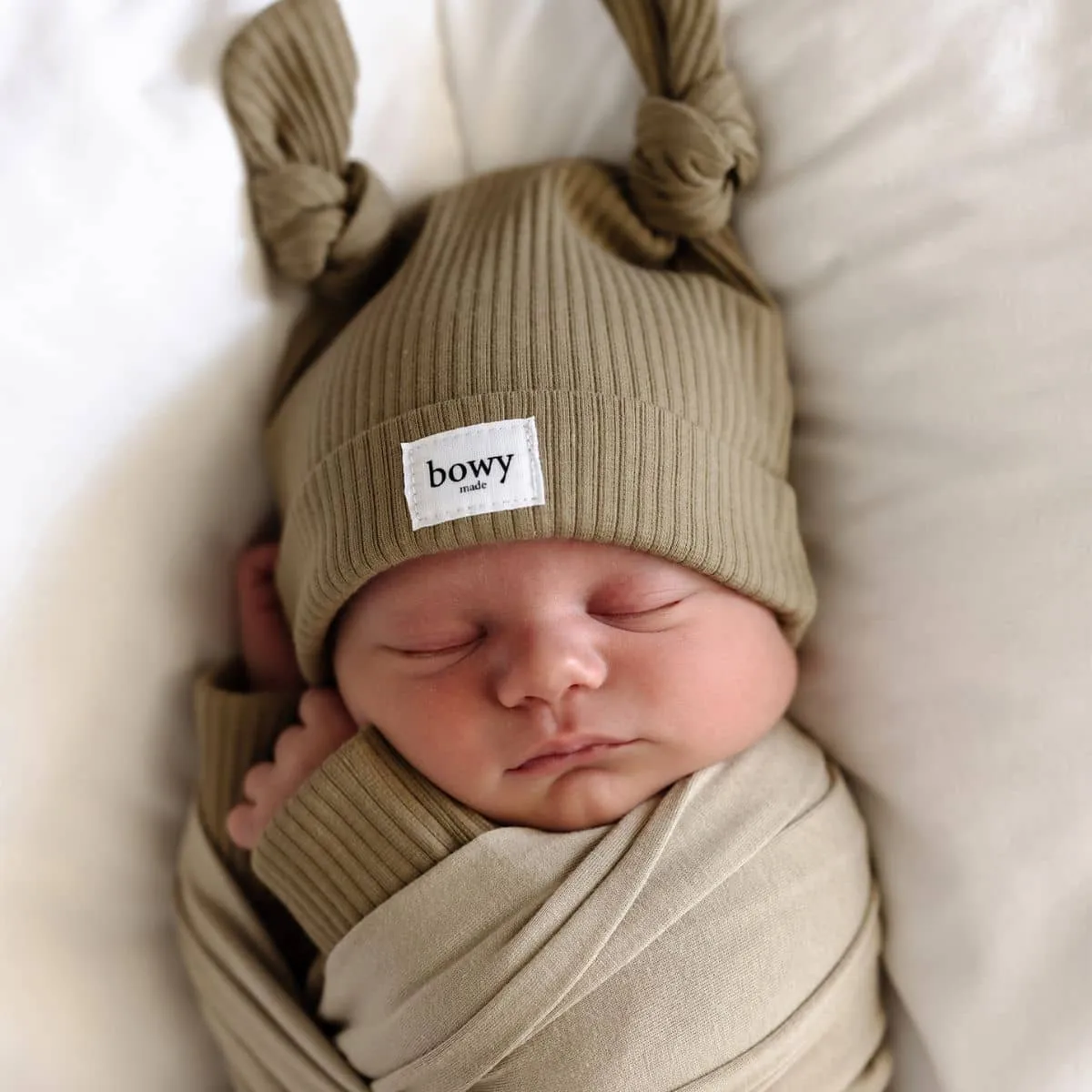 Bowy Made Double Knot Beanie - Olive