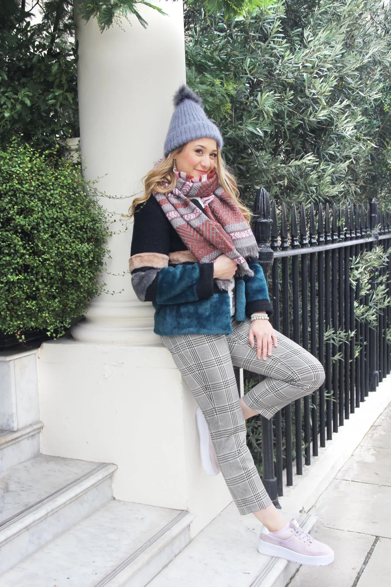 Burgundy Red and Pink Multi Colour Women's Thick Winter Scarf