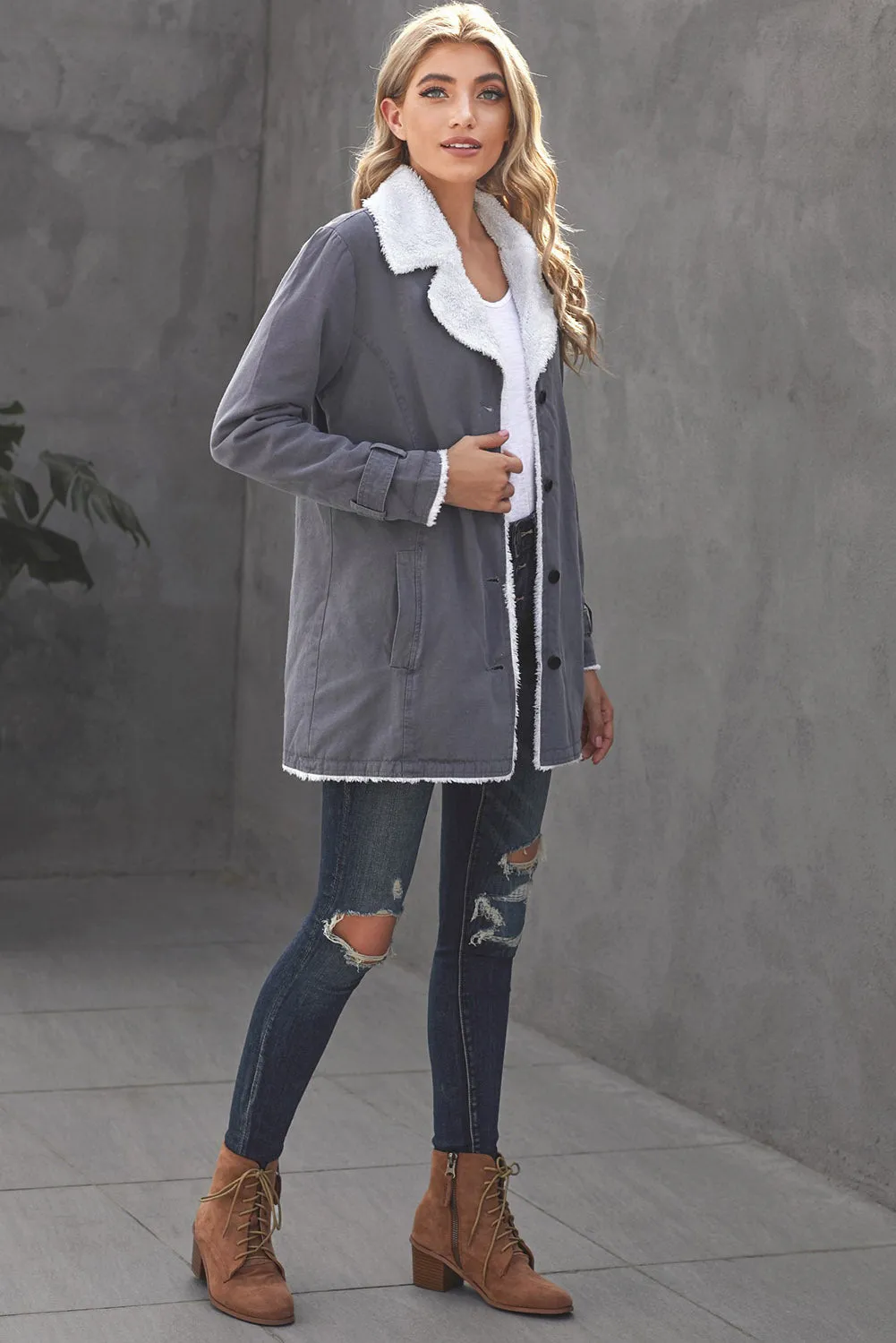 Buttoned Denim Jacket with Faux Fur Lining