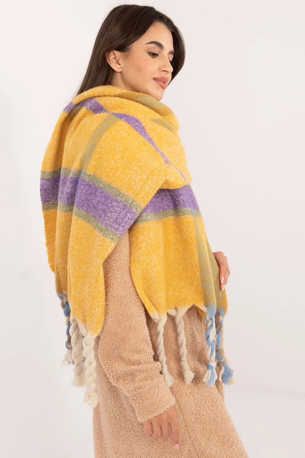 Elegant Women’s Scarf
