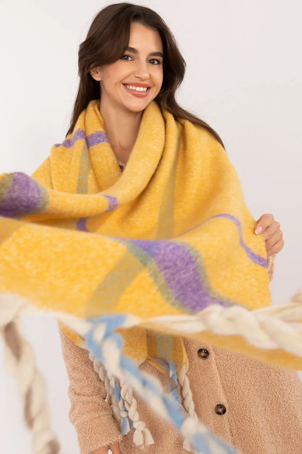 Elegant Women’s Scarf