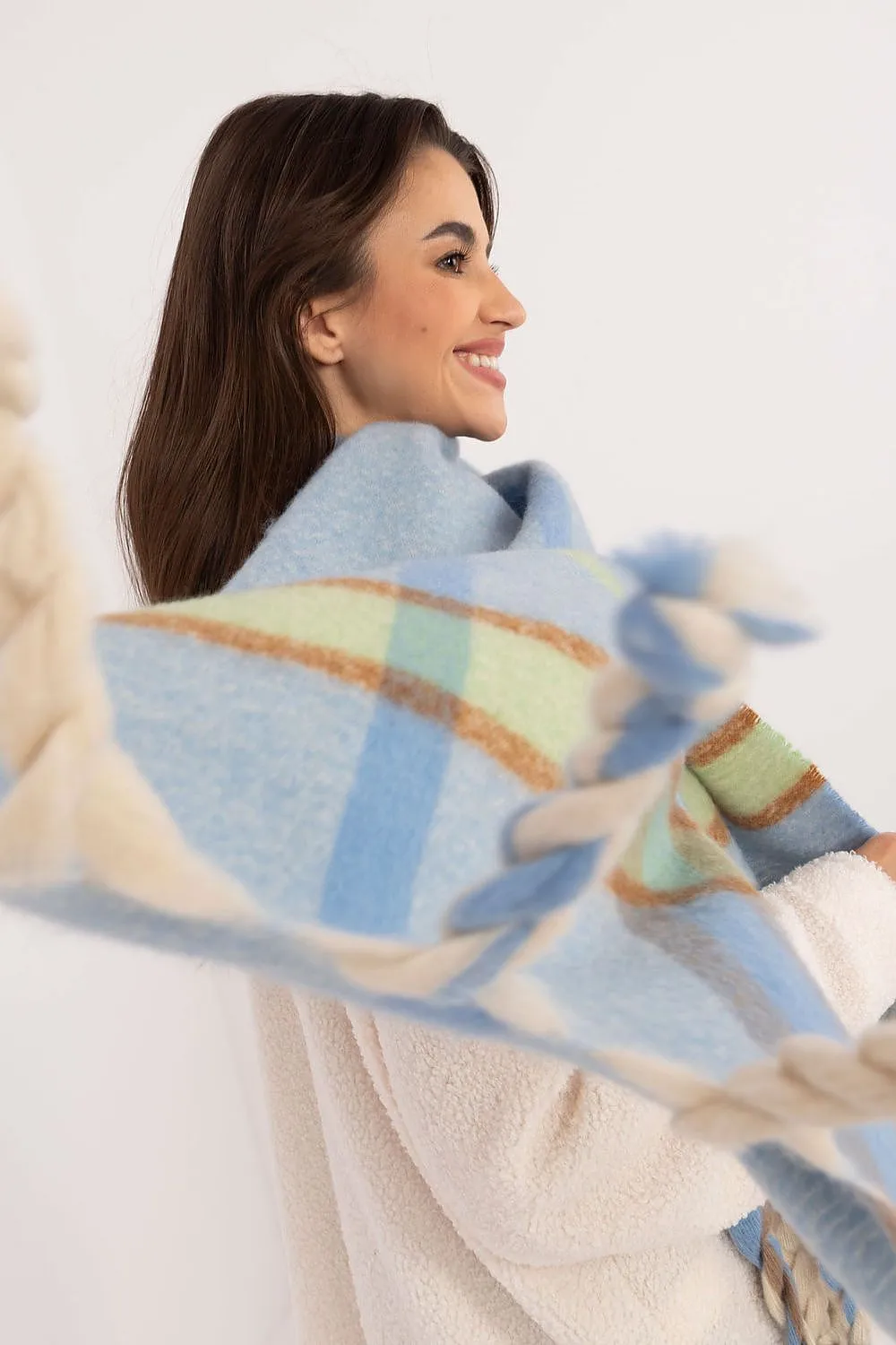 Elegant Women’s Scarf