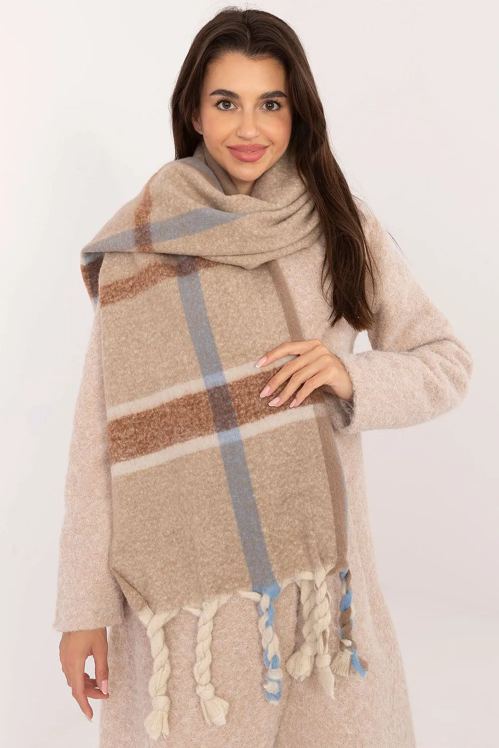 Elegant Women’s Scarf