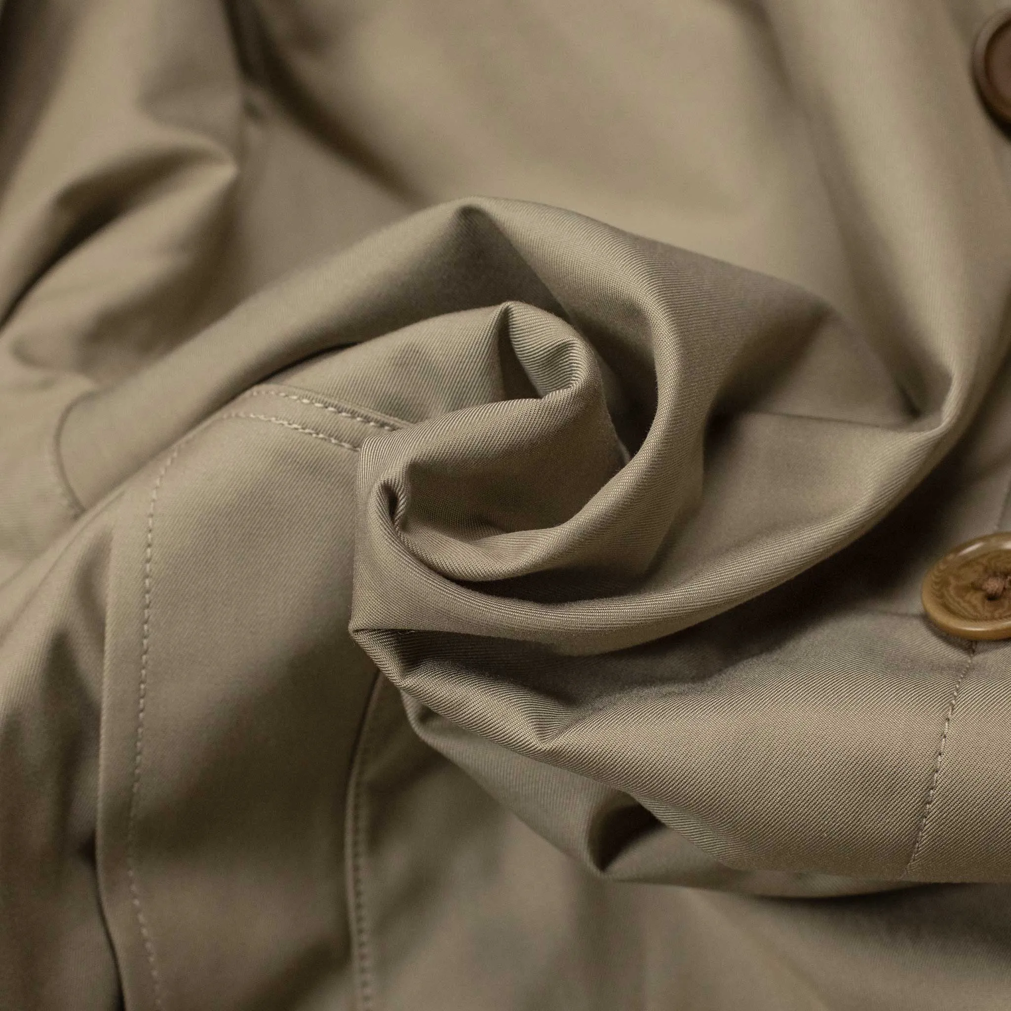 Reversible Short Walker coat in khaki cotton twill and wool gunclub check