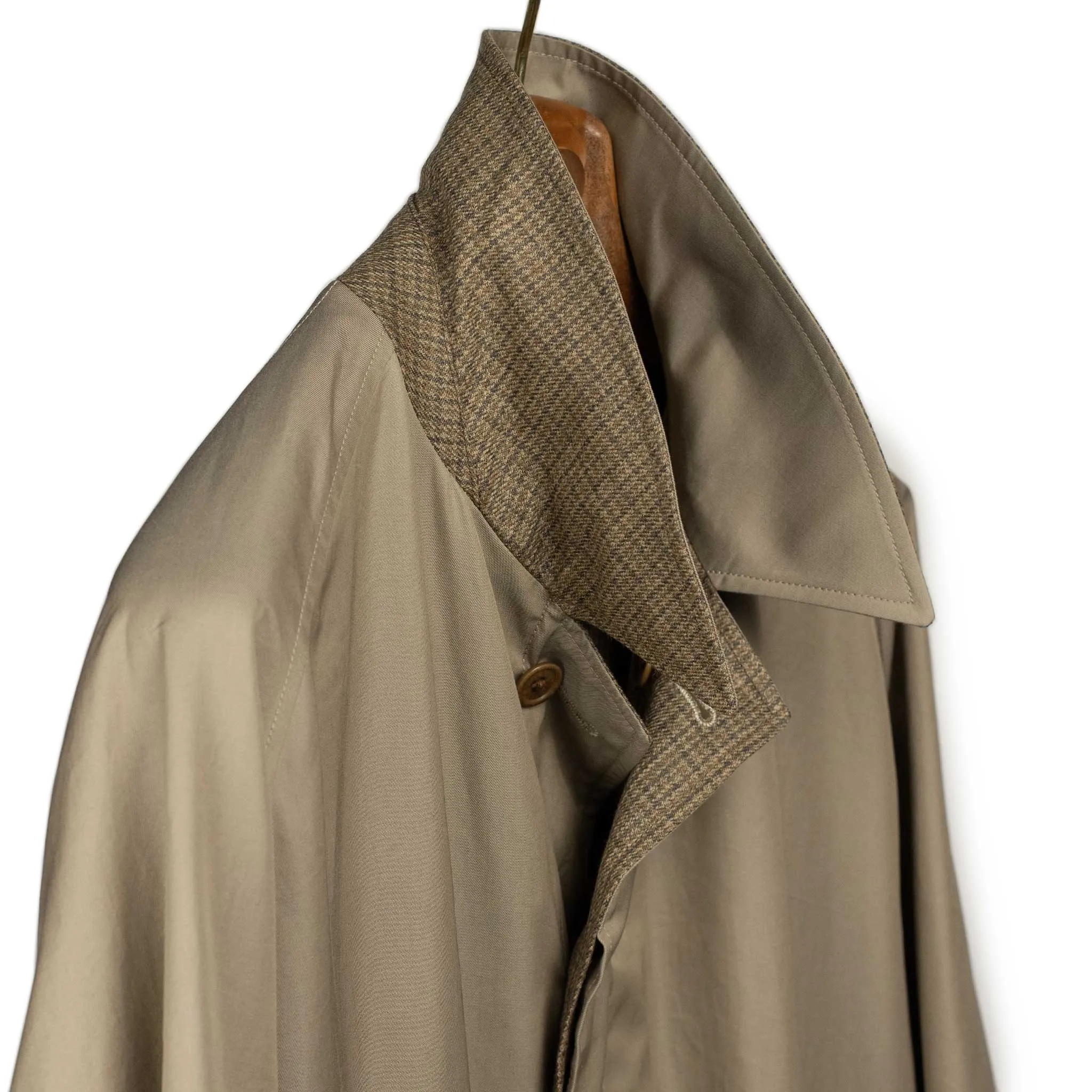 Reversible Short Walker coat in khaki cotton twill and wool gunclub check