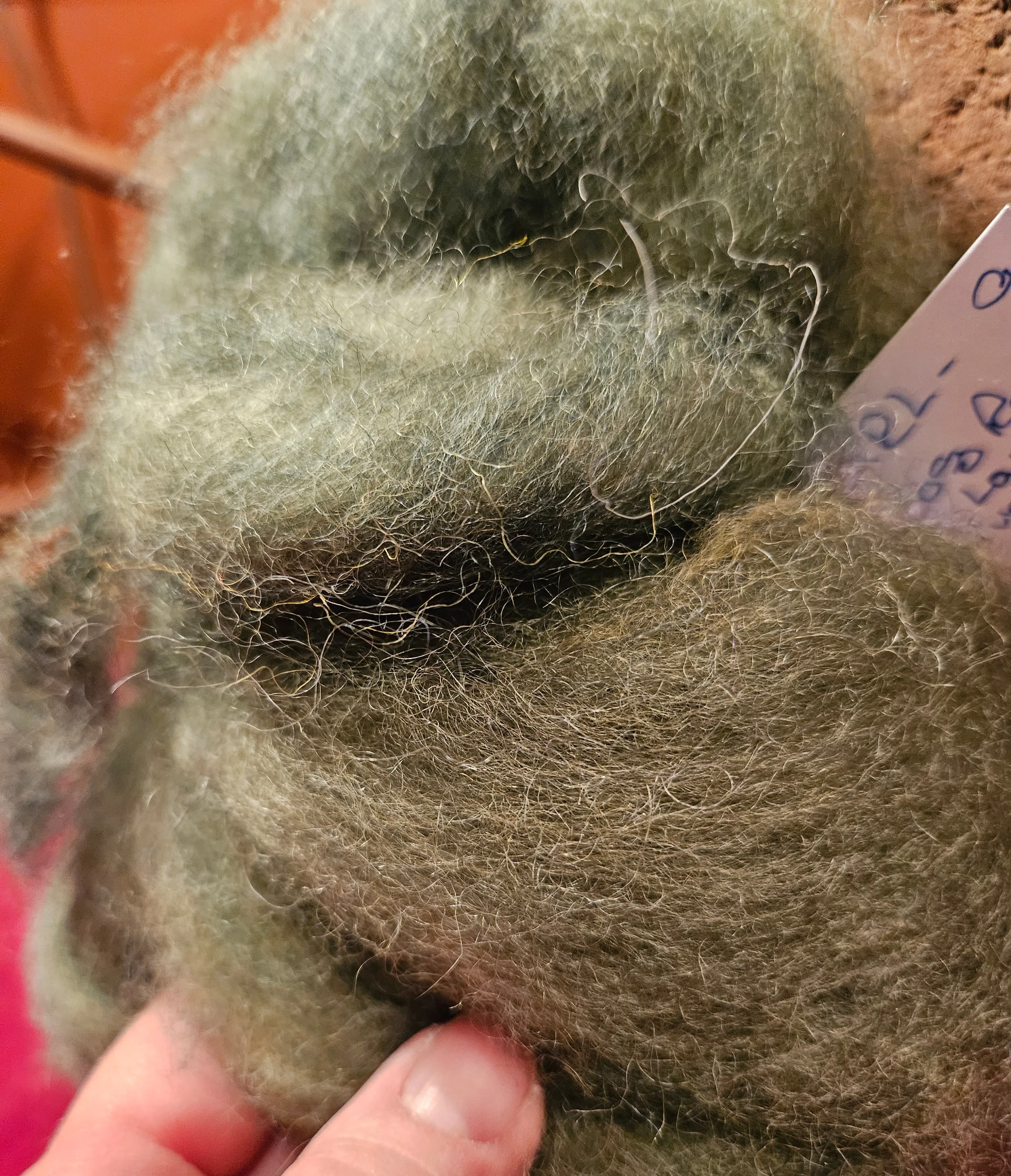 Roving Olive Swirl 100% Romney -1.8 ounces